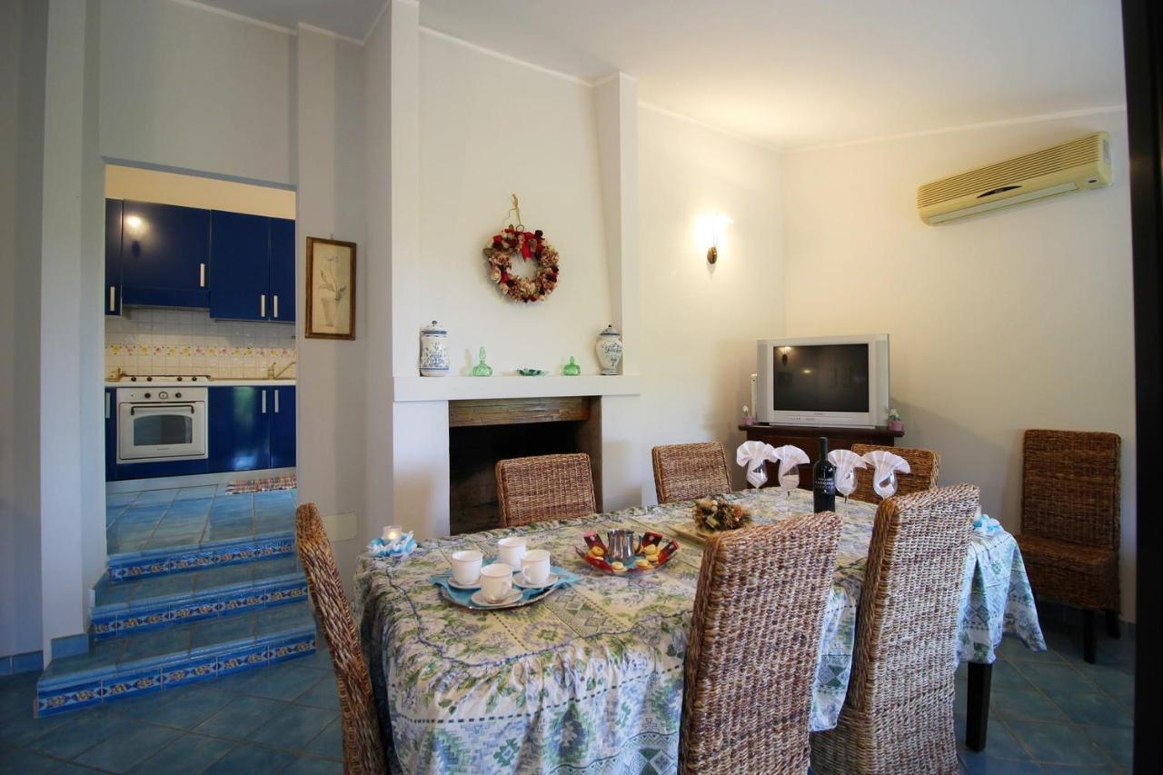 Villa Azzurra Nel Centro Di Costa Rei Exteriör bild